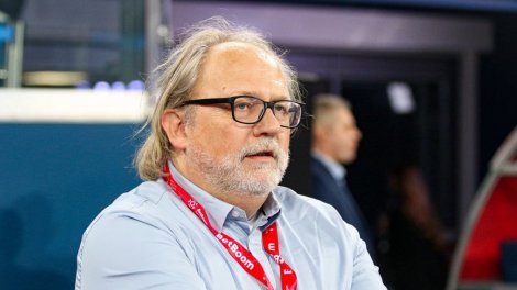 9436292c-bfd0-4a71-a7e2-d2b05a0e6ae6