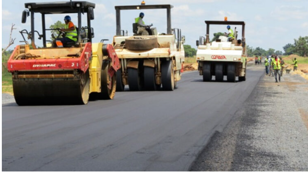 Chantier routier au Bénin