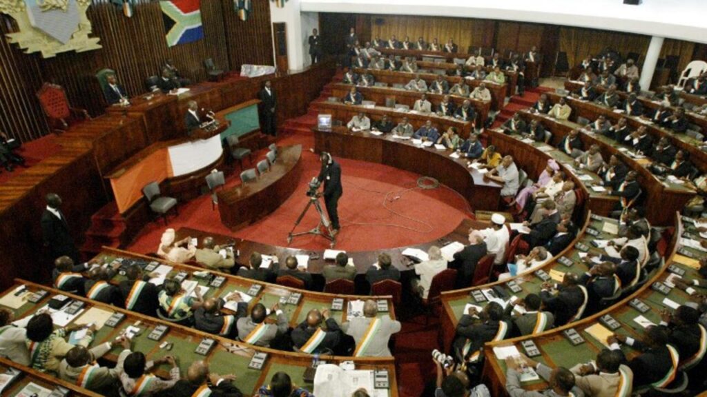 CRISE-COTE D'IVOIRE- VISITE THABO MBEKI-ASSEMBLEE NATIONALE