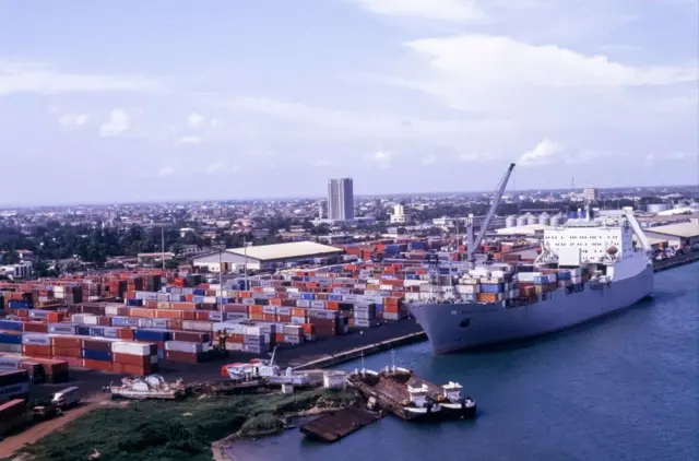 Le port de Cotonou, gravement impacté par la fermeture de la frontière avec le Niger