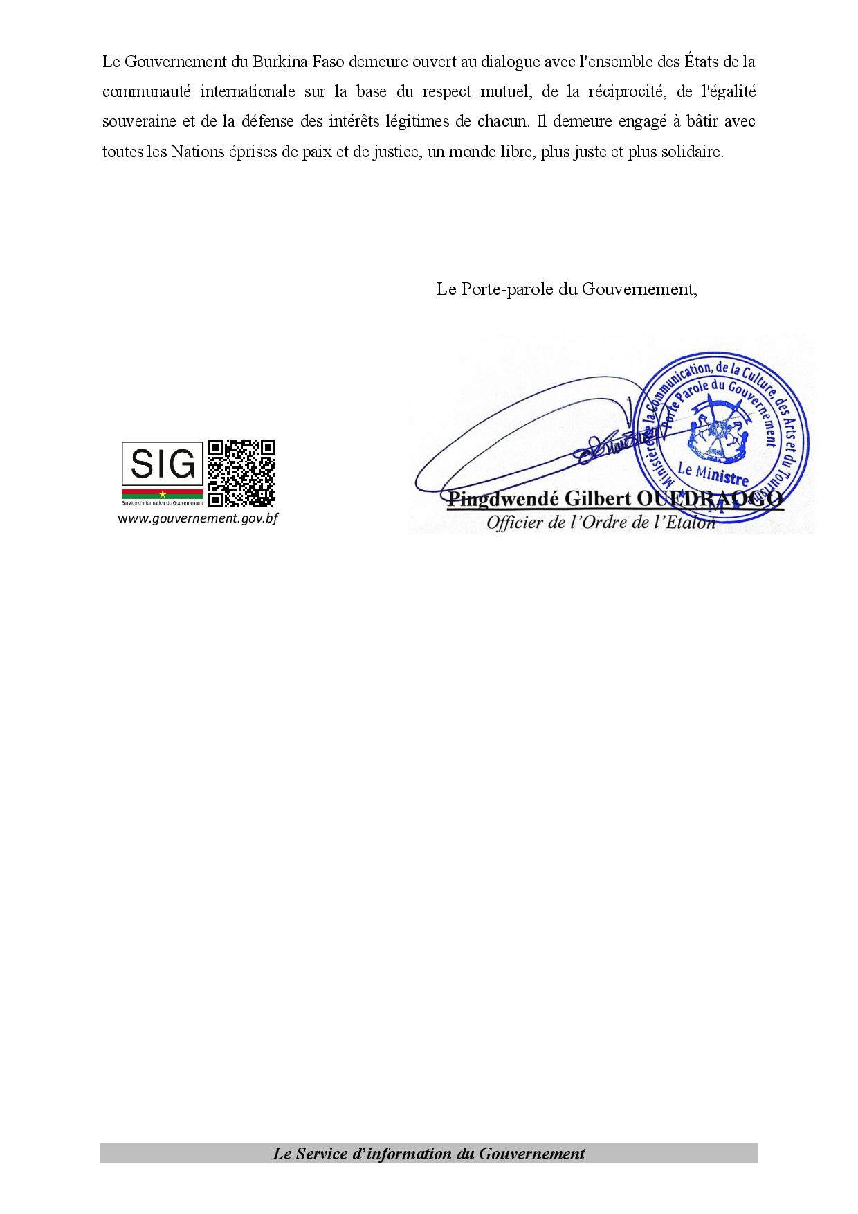 Signature du communiqué