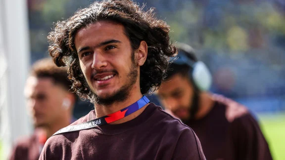 Ayyoub Bouaddi en action avec son club