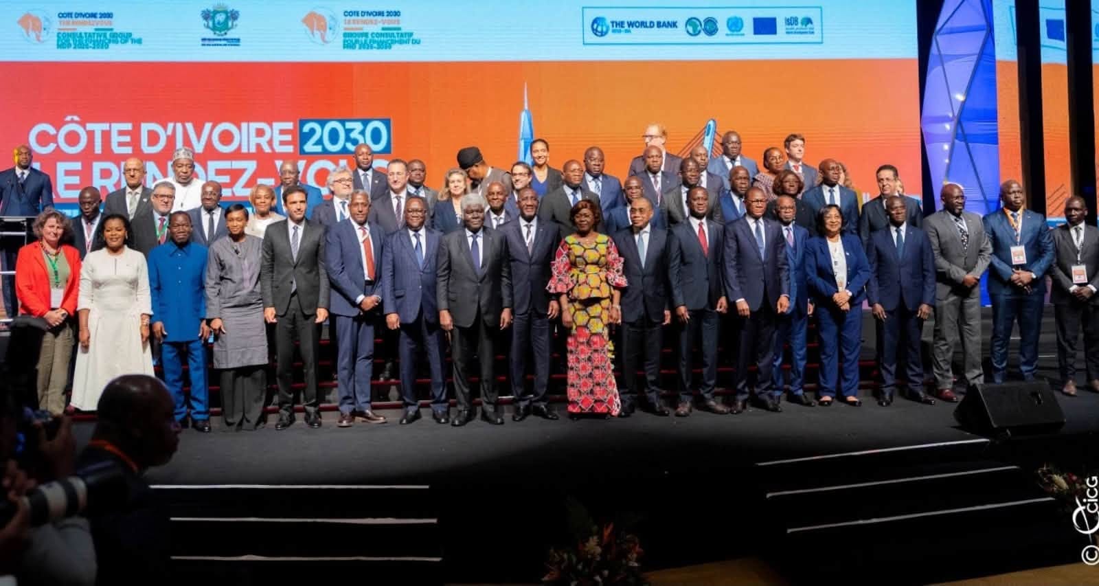 Les leaders économiques et investisseurs échangent lors du Groupe Consultatif du PND 2026-2030 à Abidjan