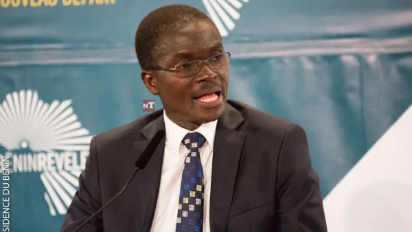 Lazare Maurice Sehouéto lors d'un débat sur le Sénat béninois