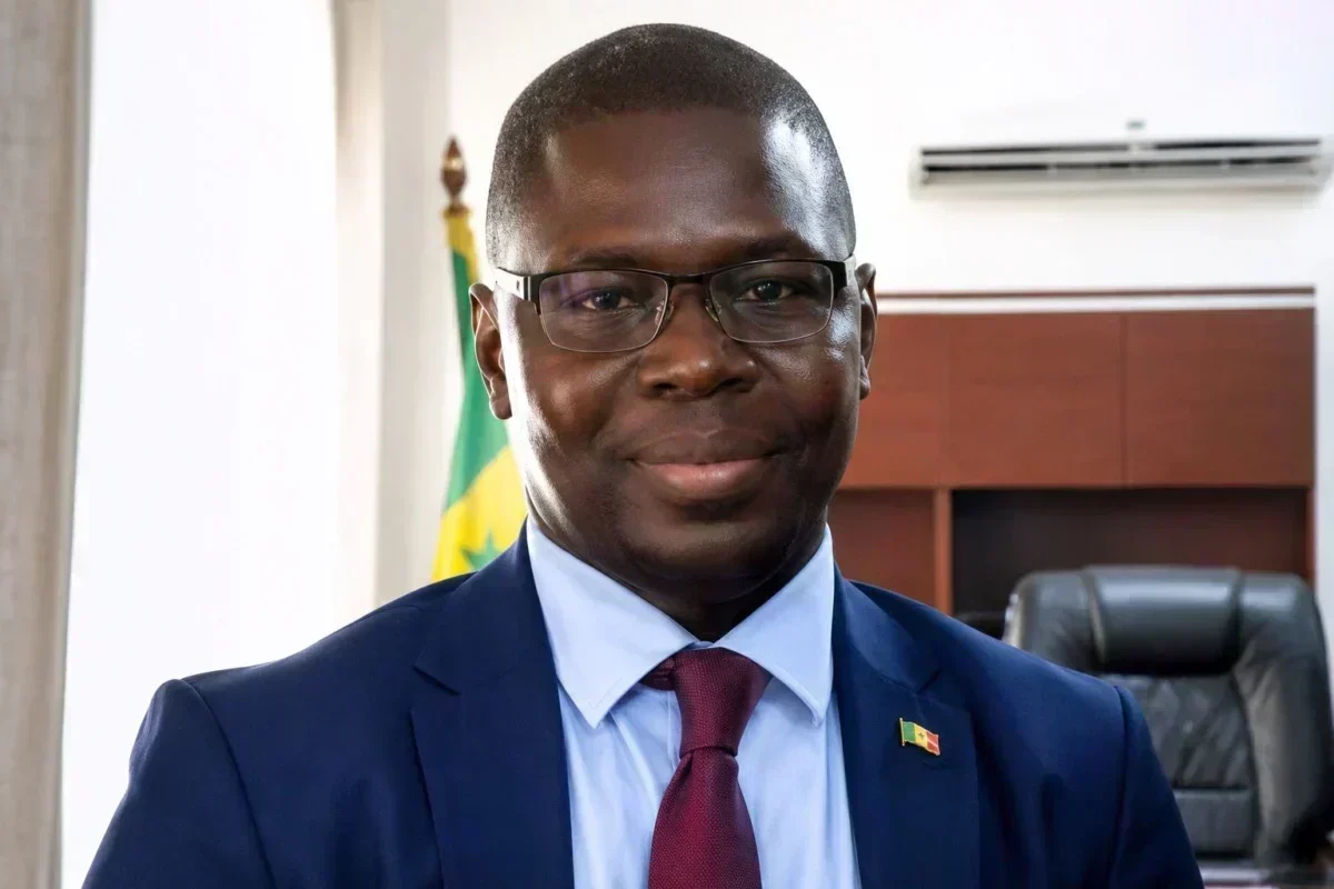 Sénégal : quand la politique se réinvente avec la transhumance des alliances